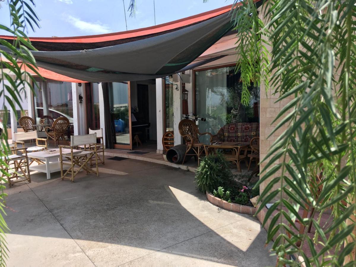 Music House A Castellana Grotte Confinante Via Per Turi 500M Dalle Grotte Exterior foto